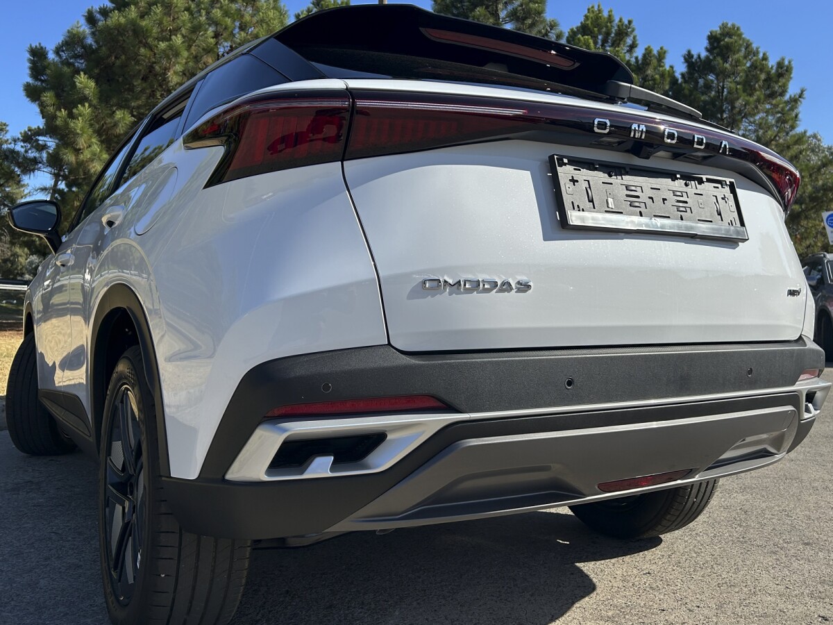 Omoda 5 Luxury SHS 1.5T 2026 0KM | Permuta / Financia Omoda 5 Luxury SHS 1.5T 2026 0KM | Permuta / Financia