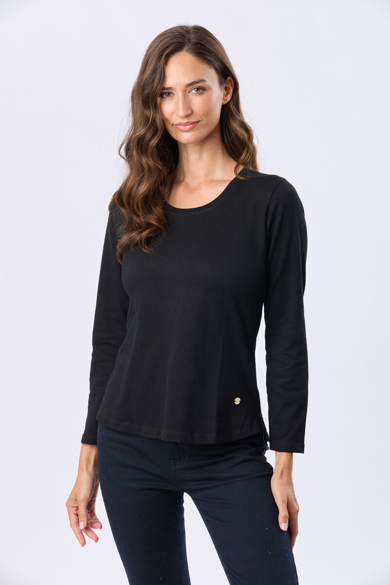 REMERA BÁSICA DE ALGODÓN - Negro 