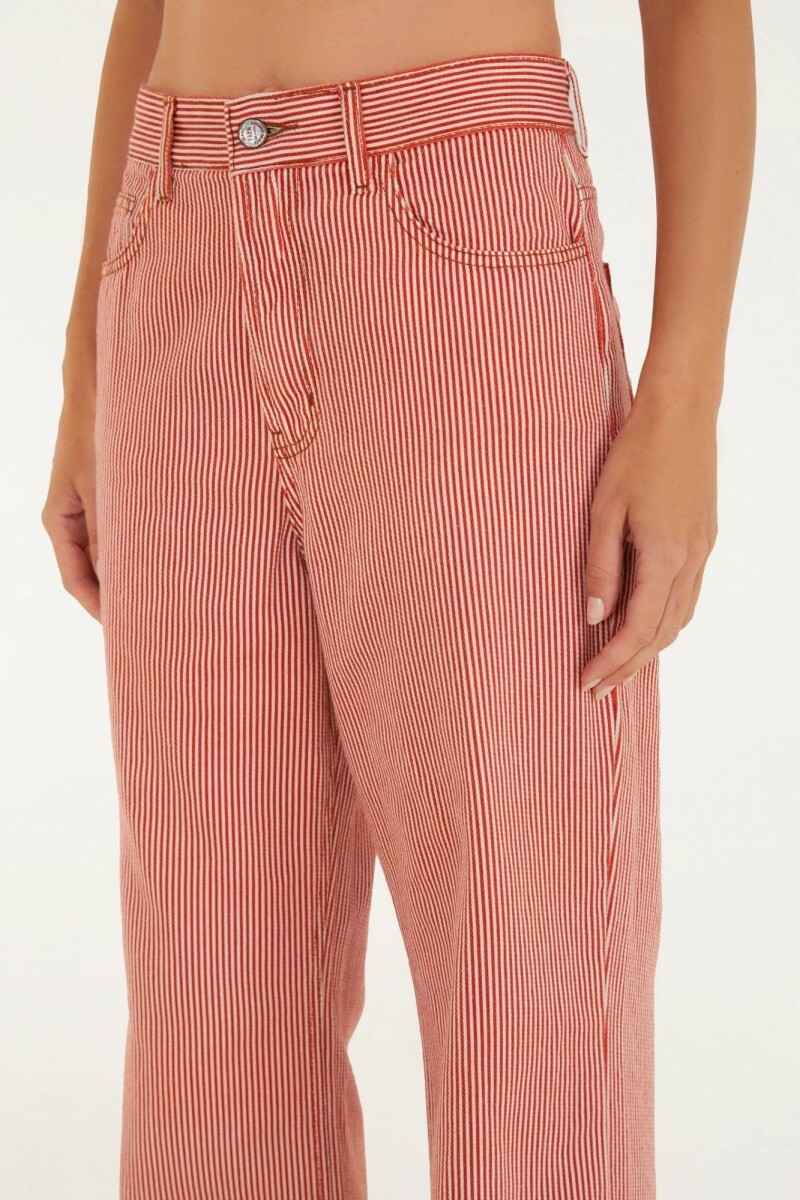 PANTALON Rojo