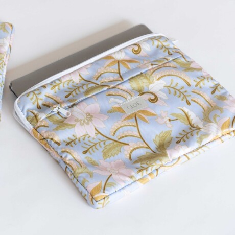 Sobre Funda Laptop 15" Annie