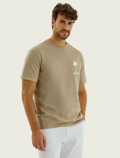 CAMISETA CON ESTAMPA MODELO REGULAR VERDE