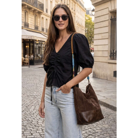 Blusa Bordada Frunces Negro