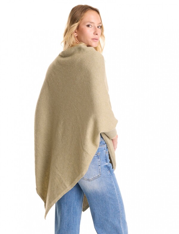 Poncho Asimetrico VERDE