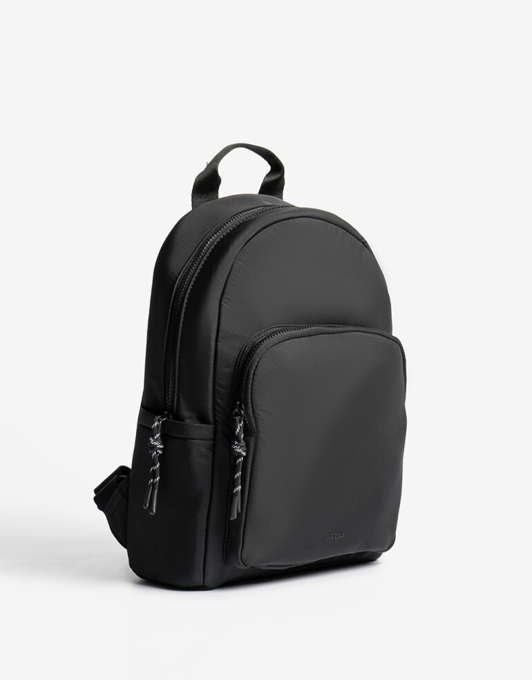 Mochilas Urbanas Nylon Mochila En Material Reciclado - Negro