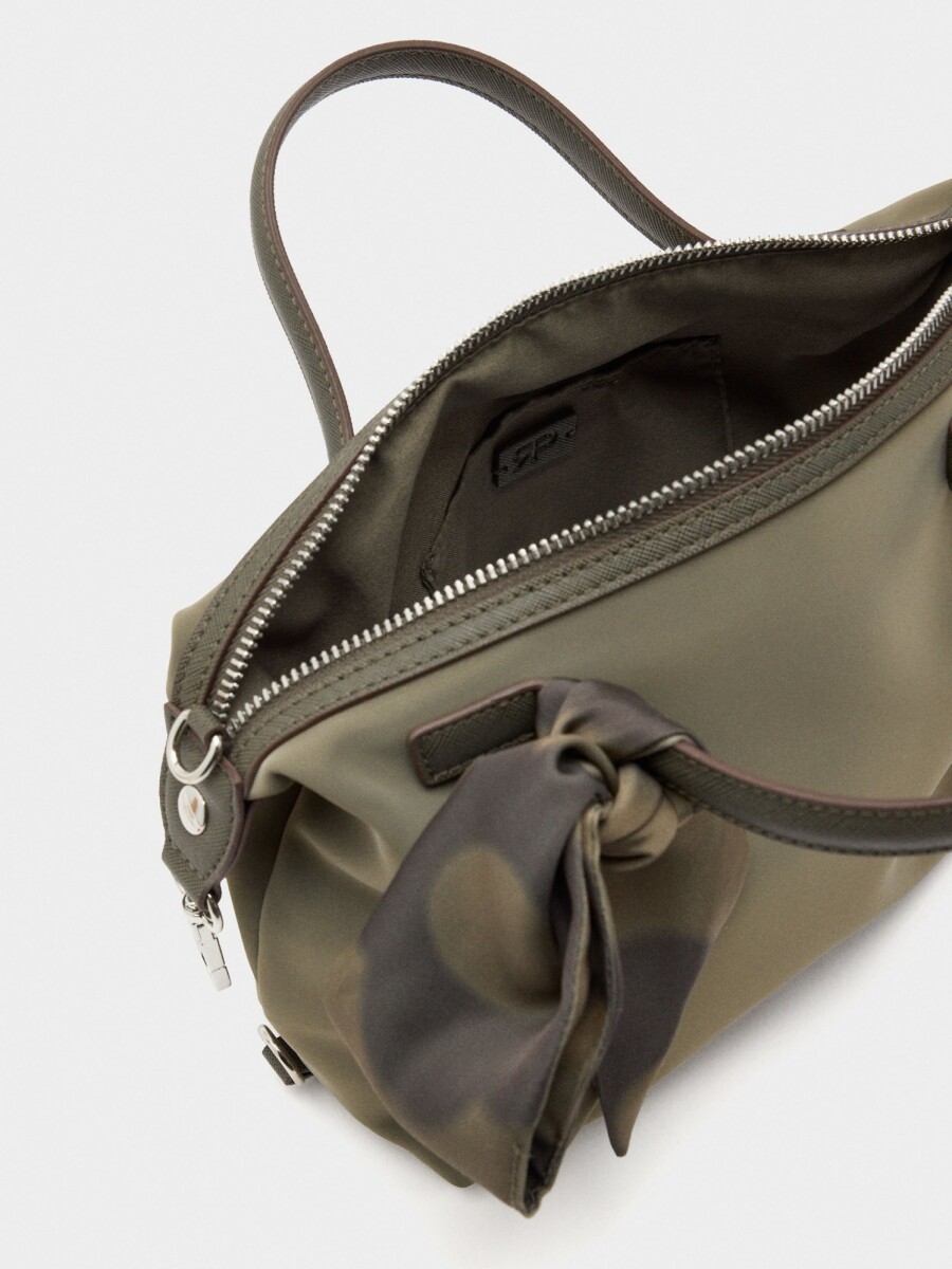 Bolso Tote De Textura Suave caqui