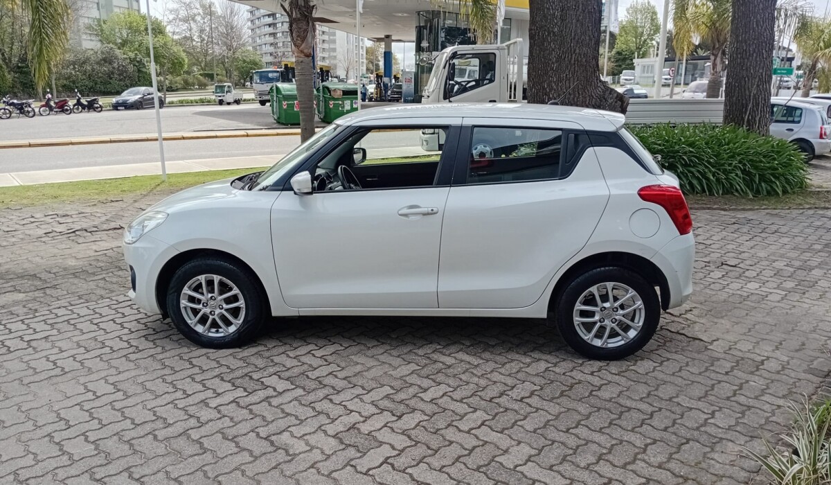 Suzuki Swift 1.2 GL MT - 2021 Suzuki Swift 1.2 GL MT - 2021