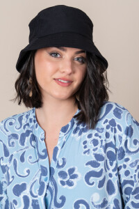 GORRO PILUSO Negro