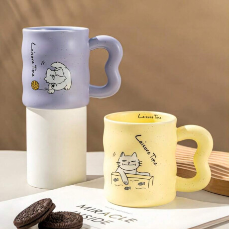 Taza de cerámica ondeada gatito Lila