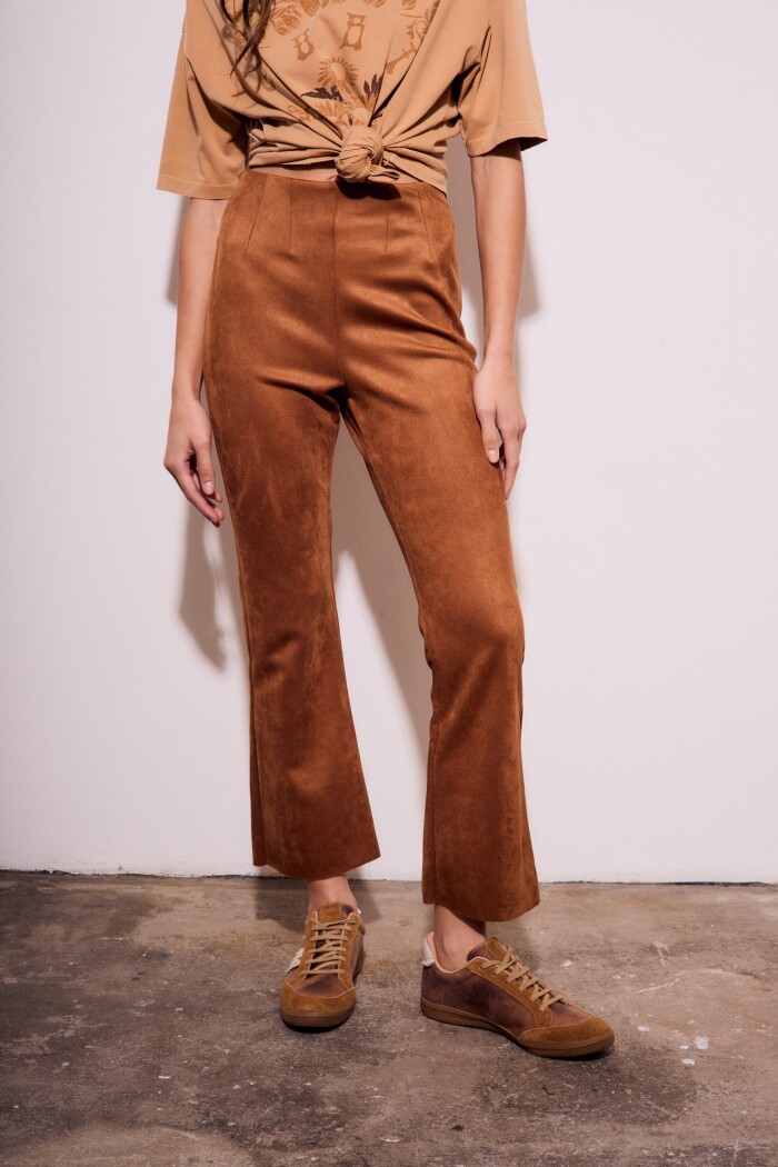 Pantalon Gamuza Cuero Vegano Camel