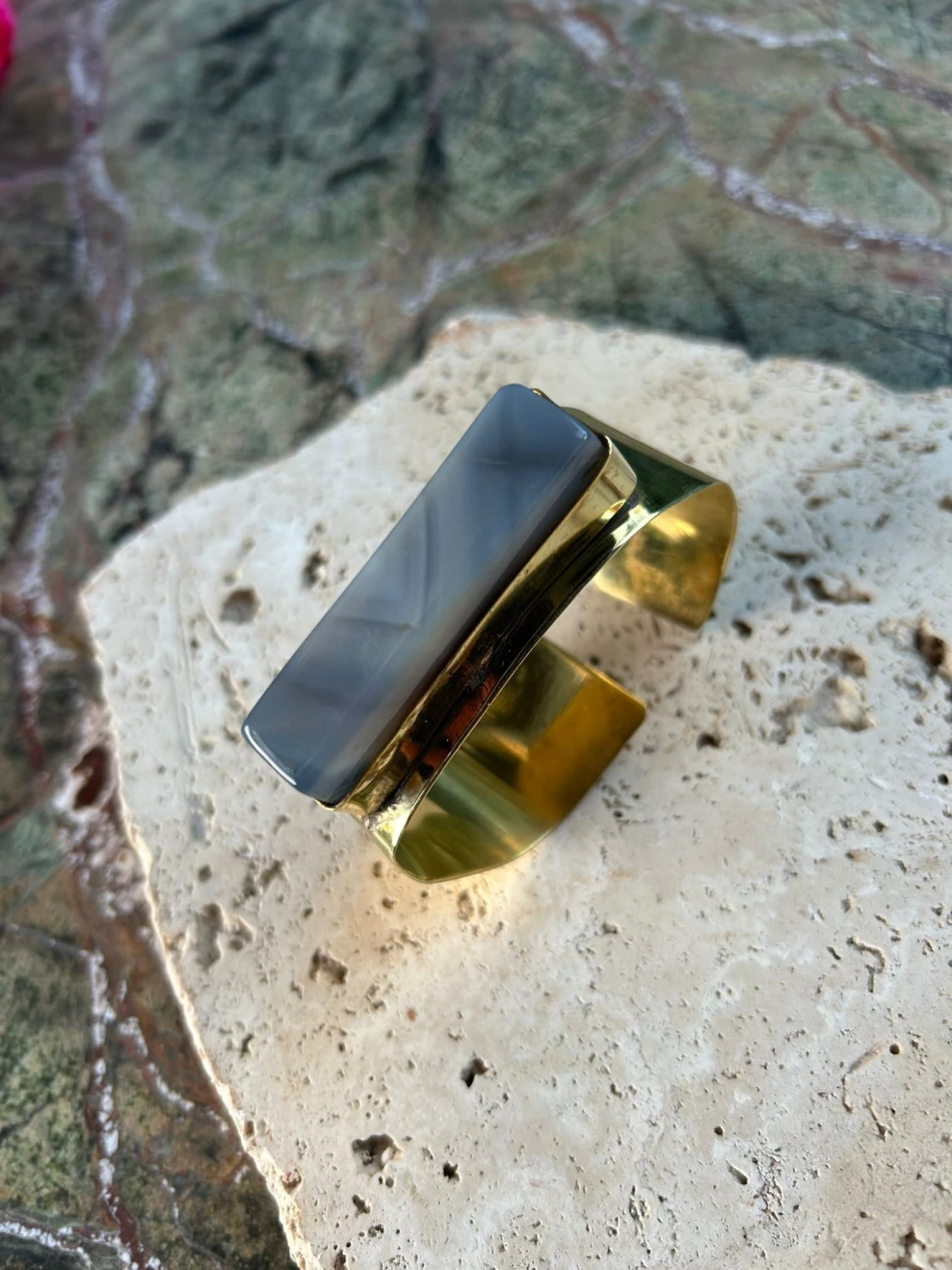 Stick Cuff - Dorado
