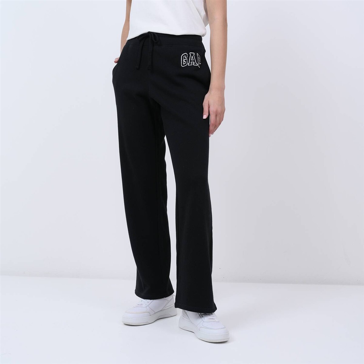 Pantalón Deportivo Logo Gap Sin Puño Mujer - True Black V2 2 