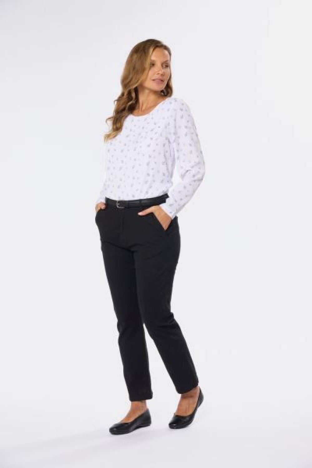 PANTALON RECTO DE GABARDINA Negro