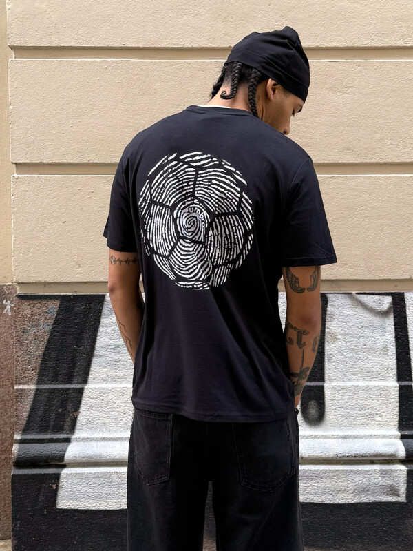REMERA FINGERPRINT Umbro Hombre 029