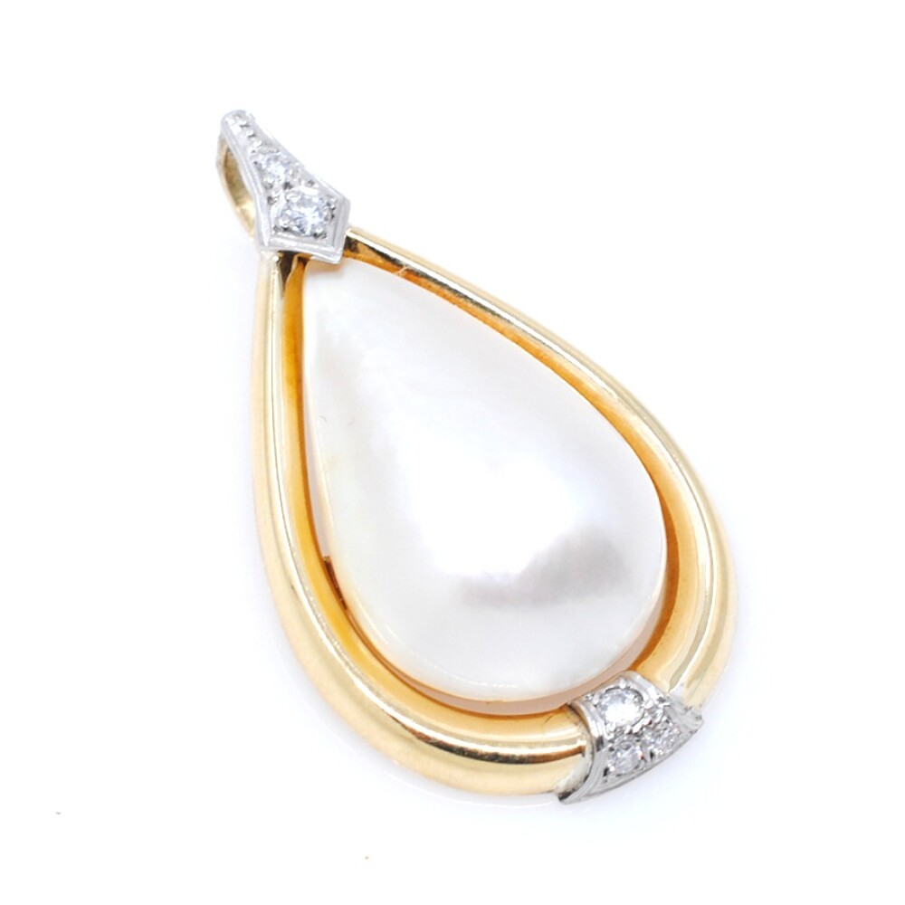 Colgante oro 18k brillantes y perla mabe Colgante oro 18k brillantes y perla mabe