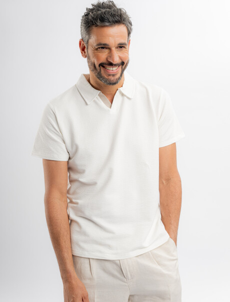 Remera m/c cloque Dusk crudo