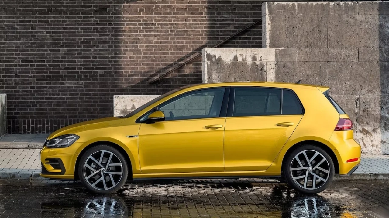 volkswagen-golf-4.jpg