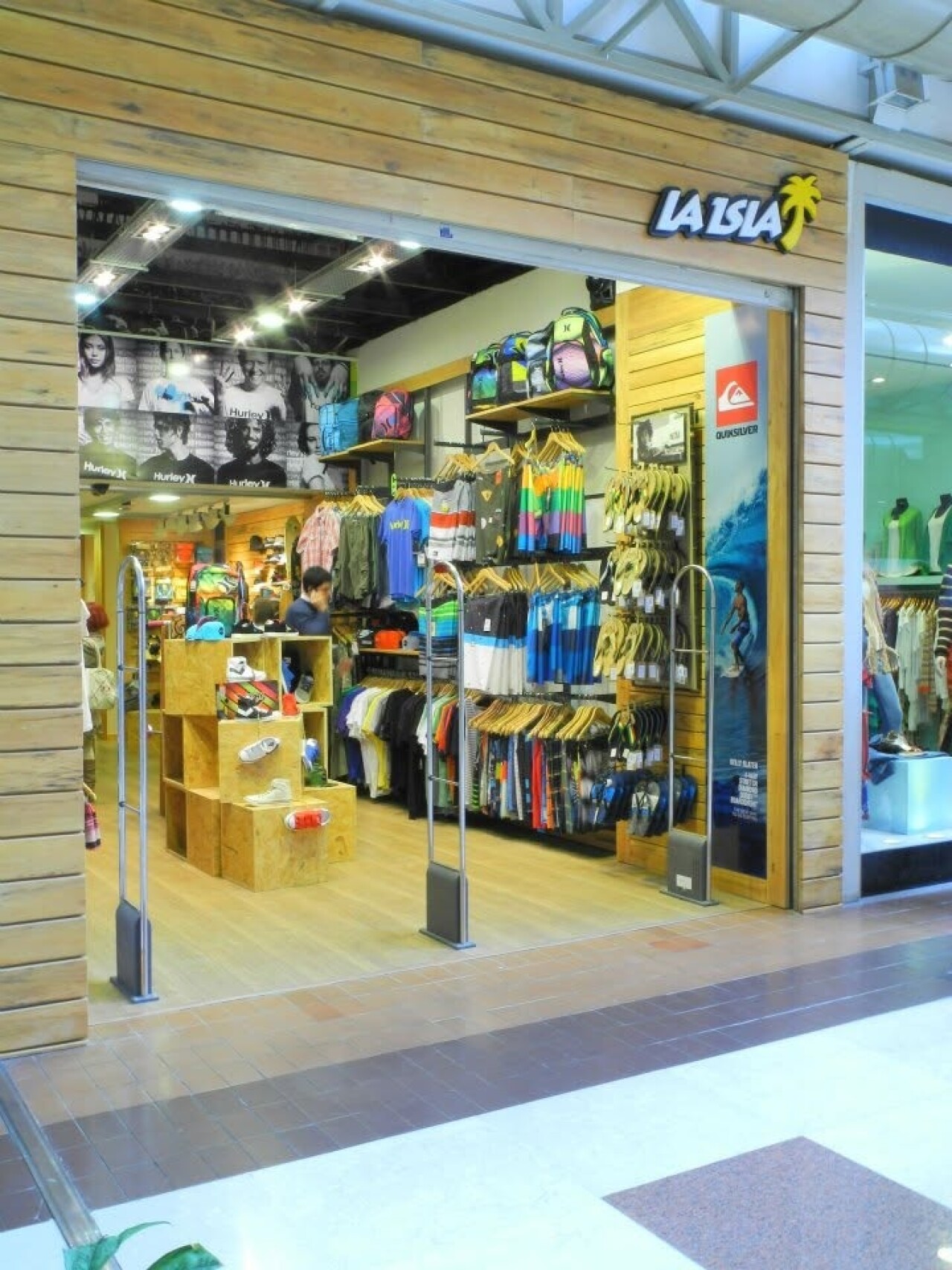 montevideo-shopping-2009.jpeg