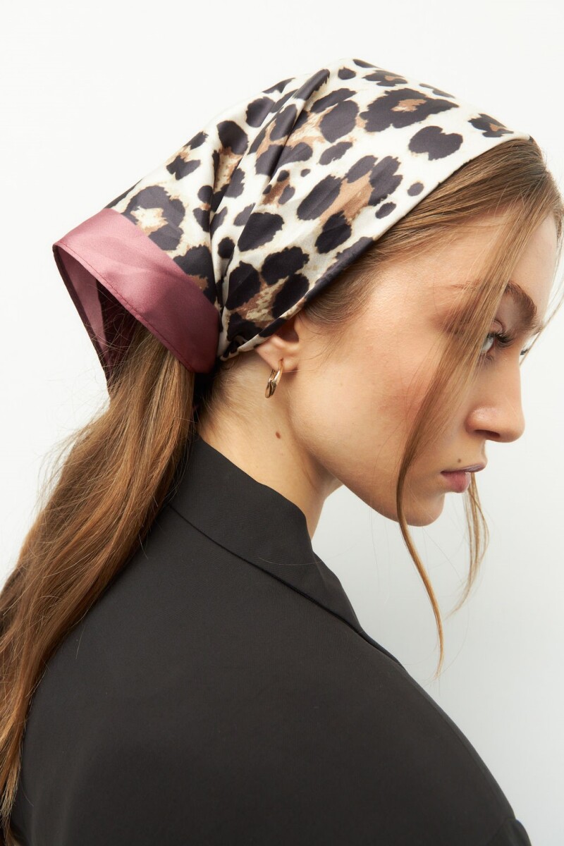 PAÑUELO ODDA Animal Print