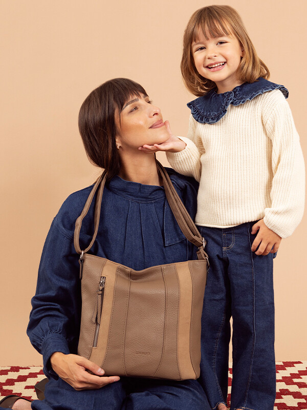 CARTERA DEBORAH CASTAÑO