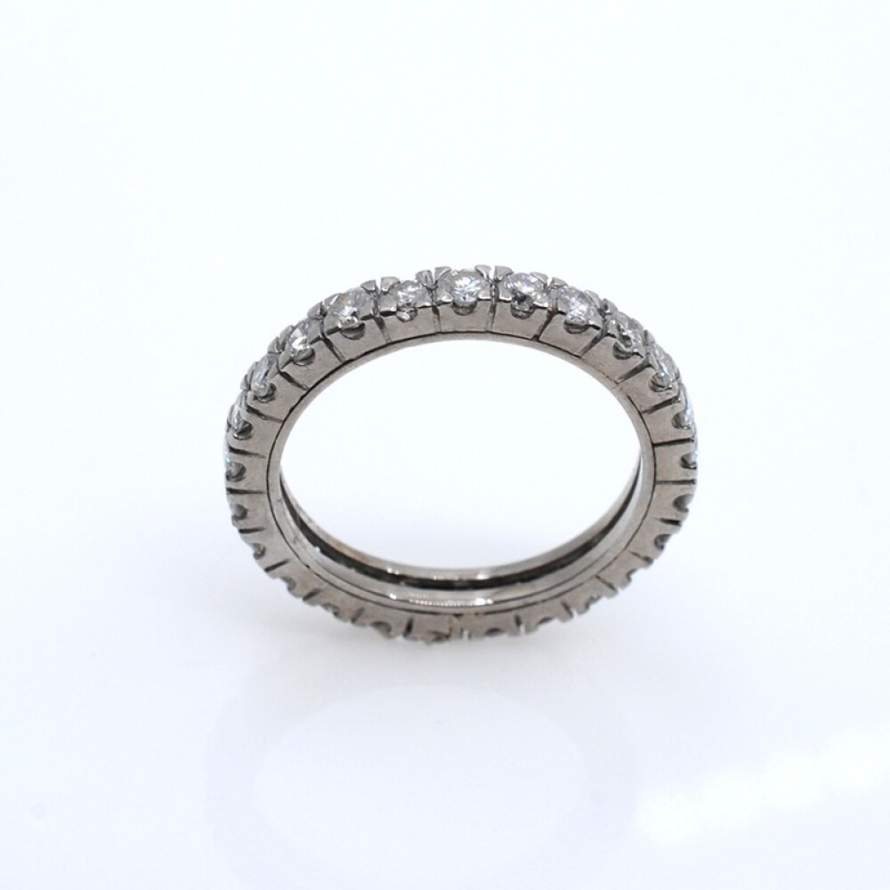 Anillo sin fin en oro 18k blanco y brillantes Anillo sin fin en oro 18k blanco y brillantes