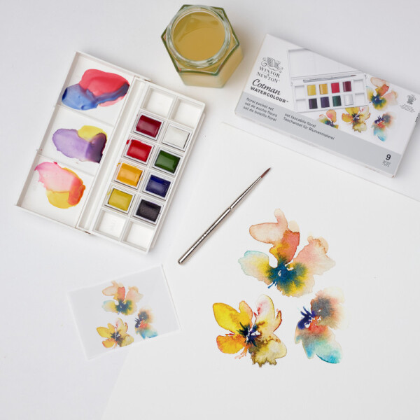 Acuarelas Cotman x 8 + pincel FLORAL - Winsor & Newton Única