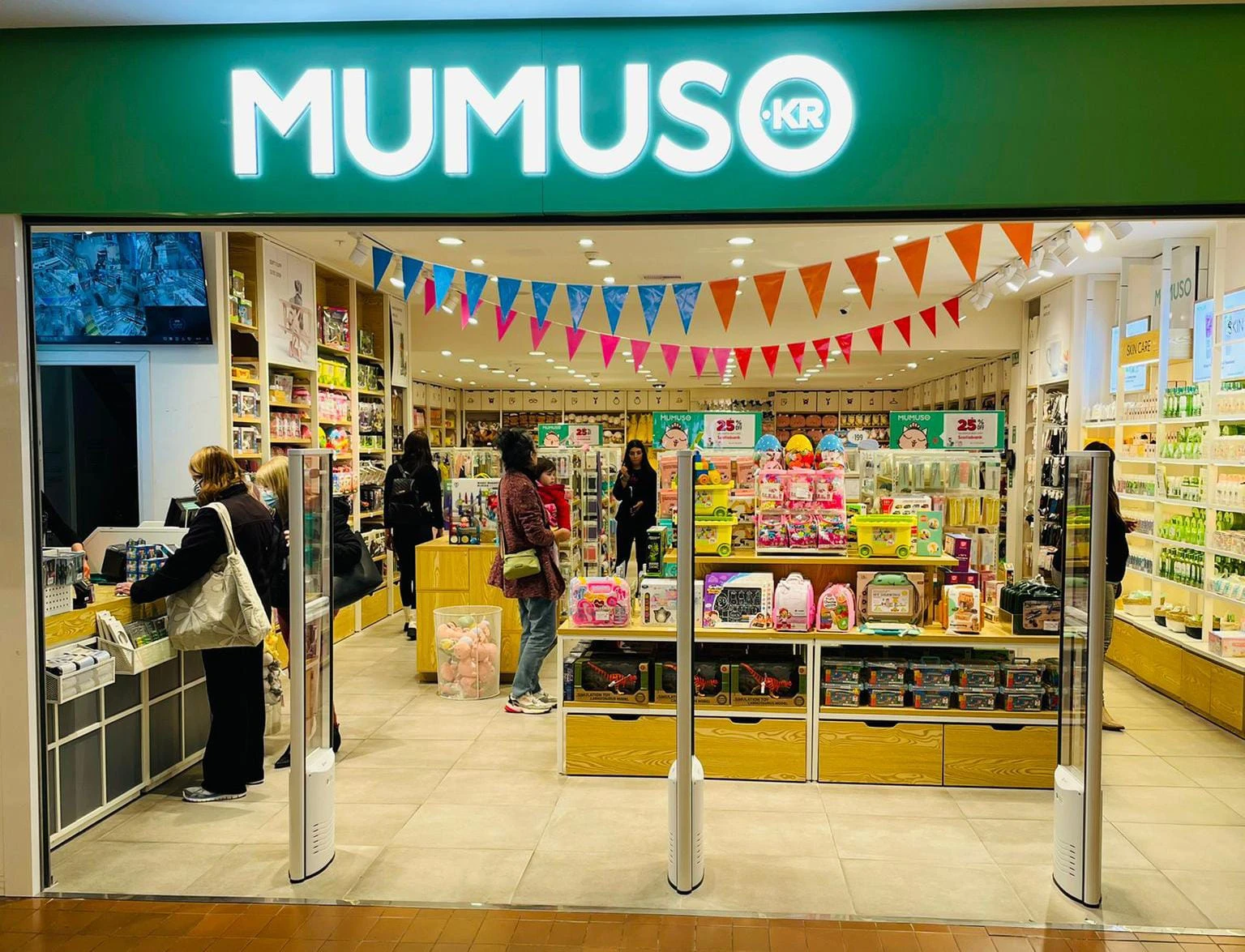 Mumuso Montevideo Shopping Center