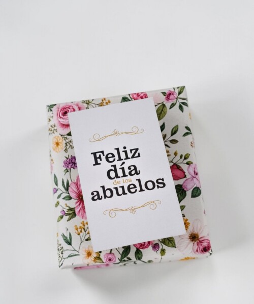 Tarjeta 5,5 x 9 cm - DÍA DE LOS ABUELOS Tarjeta 5,5 x 9 cm - DÍA DE LOS ABUELOS
