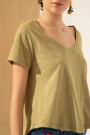 REMERA PEONIA Verde Oliva