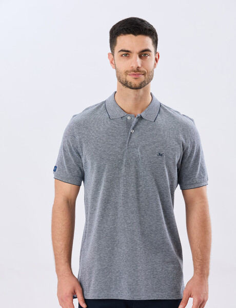 REMERA POLO LISA PIQUÉ Oxford
