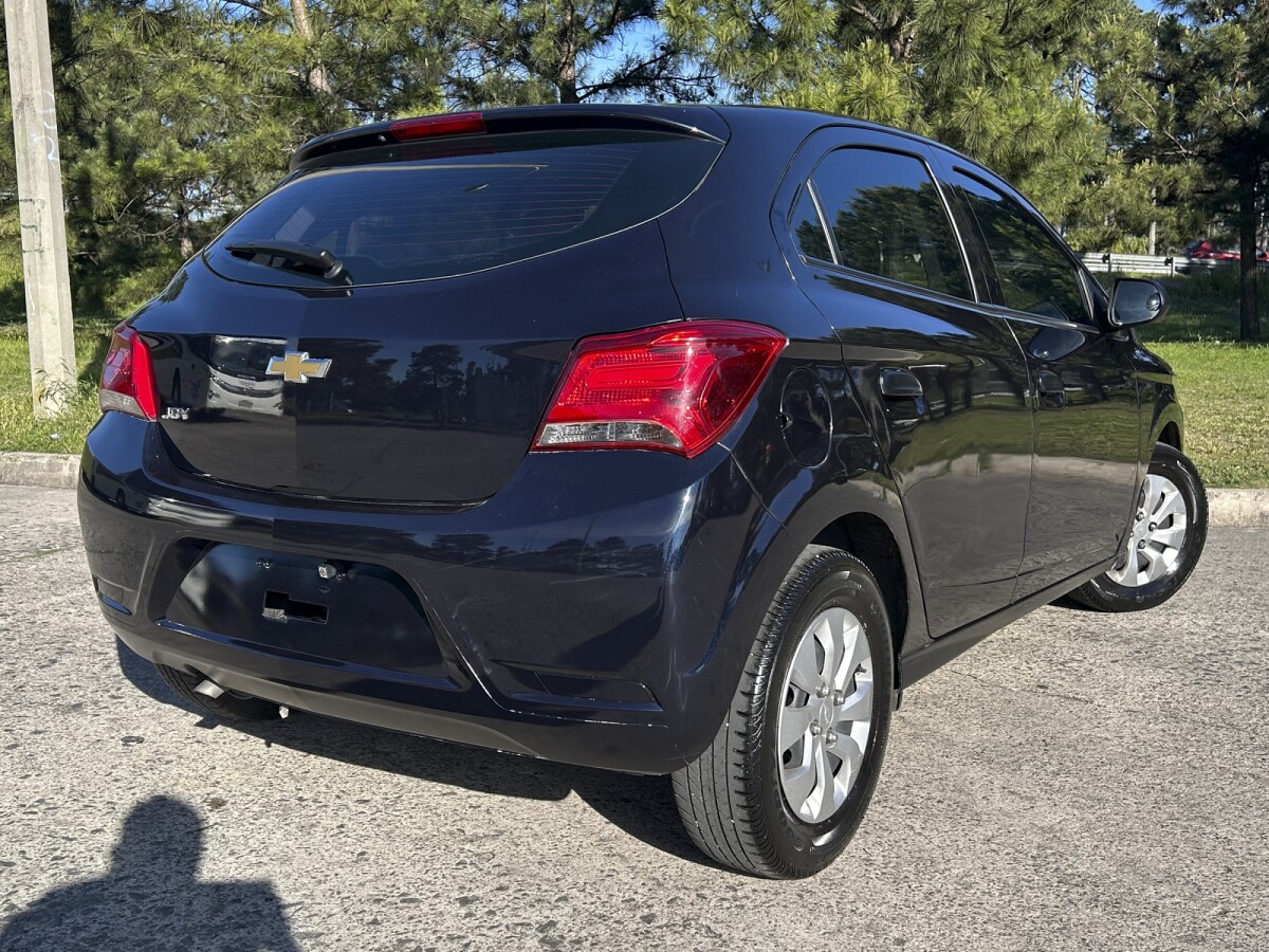 Chevrolet Joy 2023 EXCELENTE ESTADO! | Permuta / Financia Chevrolet Joy 2023 EXCELENTE ESTADO! | Permuta / Financia