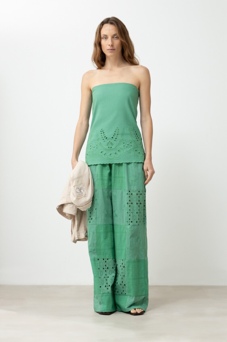 Strapless con bordados calados - verde 