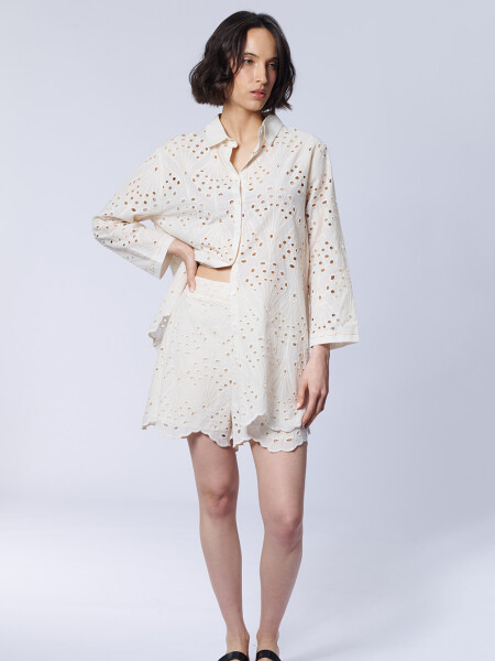 Short broderie Crudo