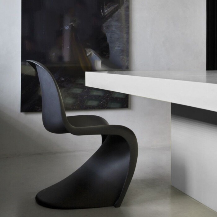 Silla Panton Black | EN EXHIBICION