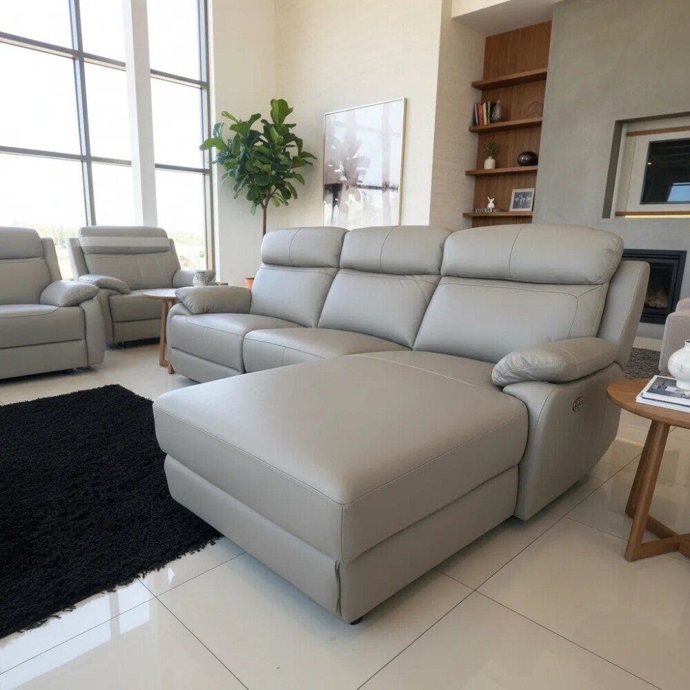 SOFA SILLÓN CON CHAISE RECLINABLE RETRACTIL CON SISTEMA ELECTRICO Y EN CUERO GENUINO SOFA SILLÓN CON CHAISE RECLINABLE RETRACTIL CON SISTEMA ELECTRICO Y EN CUERO GENUINO