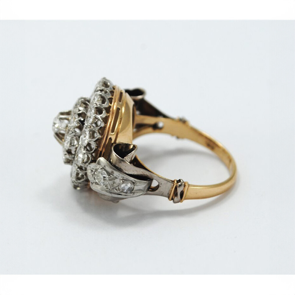 Anillo Antiguo Oro 18 K Y Diamantes 2 Ct. Aproximadamente.Circa 1880-1920 Anillo Antiguo Oro 18 K Y Diamantes 2 Ct. Aproximadamente.Circa 1880-1920