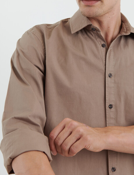 012612 CAMISA HARRY Tostado