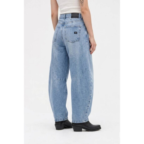 Jean Iris Blue I26