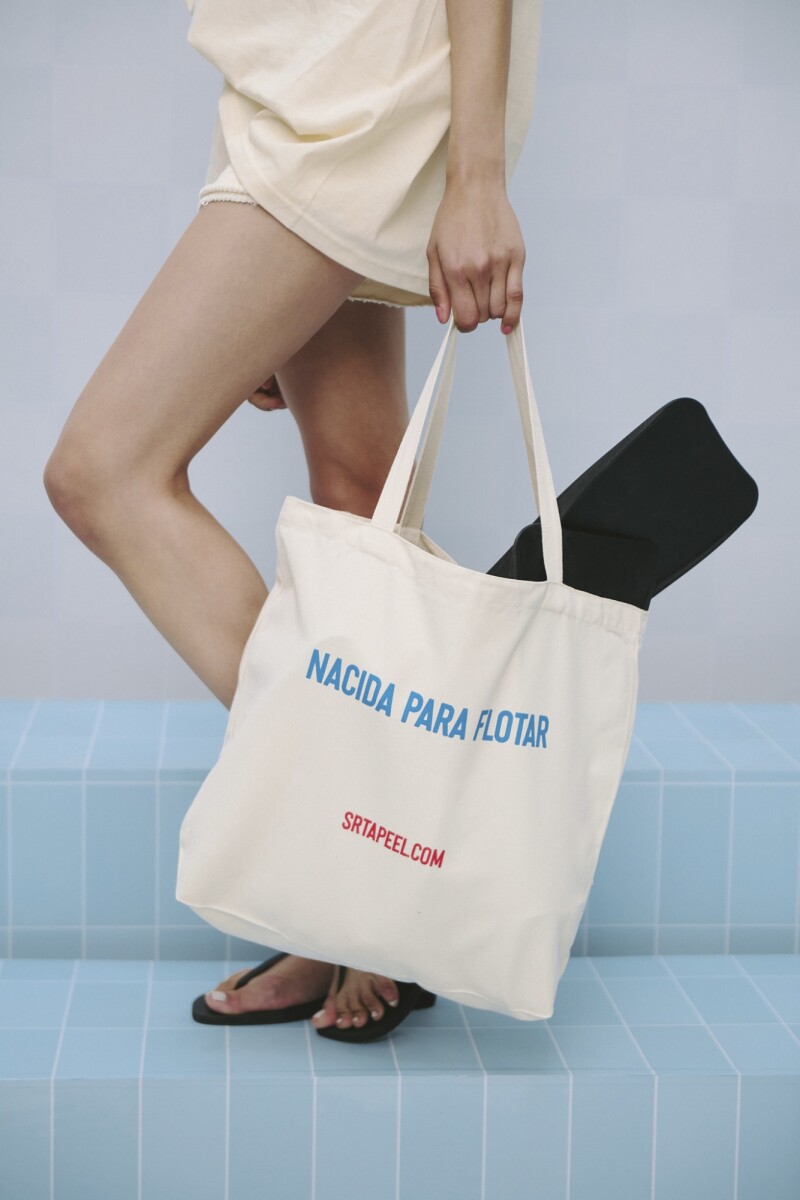 Tote Nadadora Arena