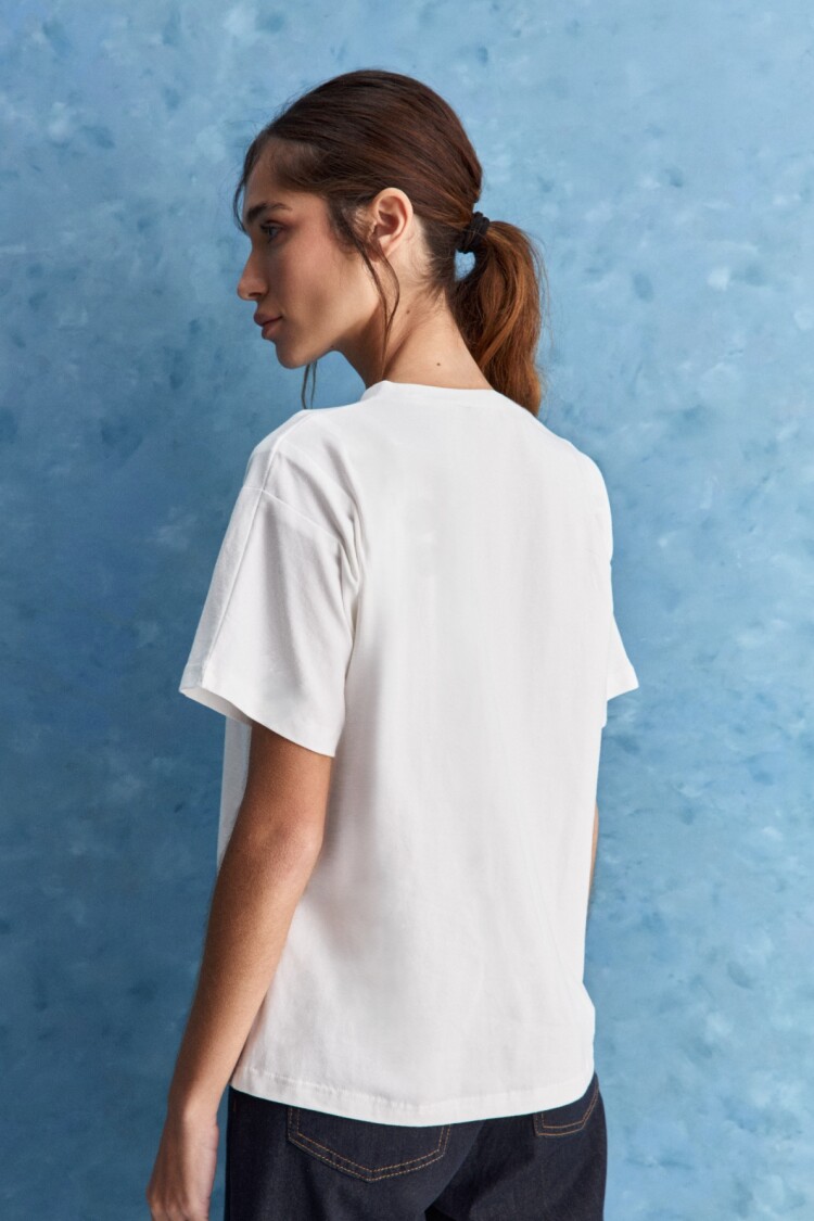 REMERA MOREA Crudo
