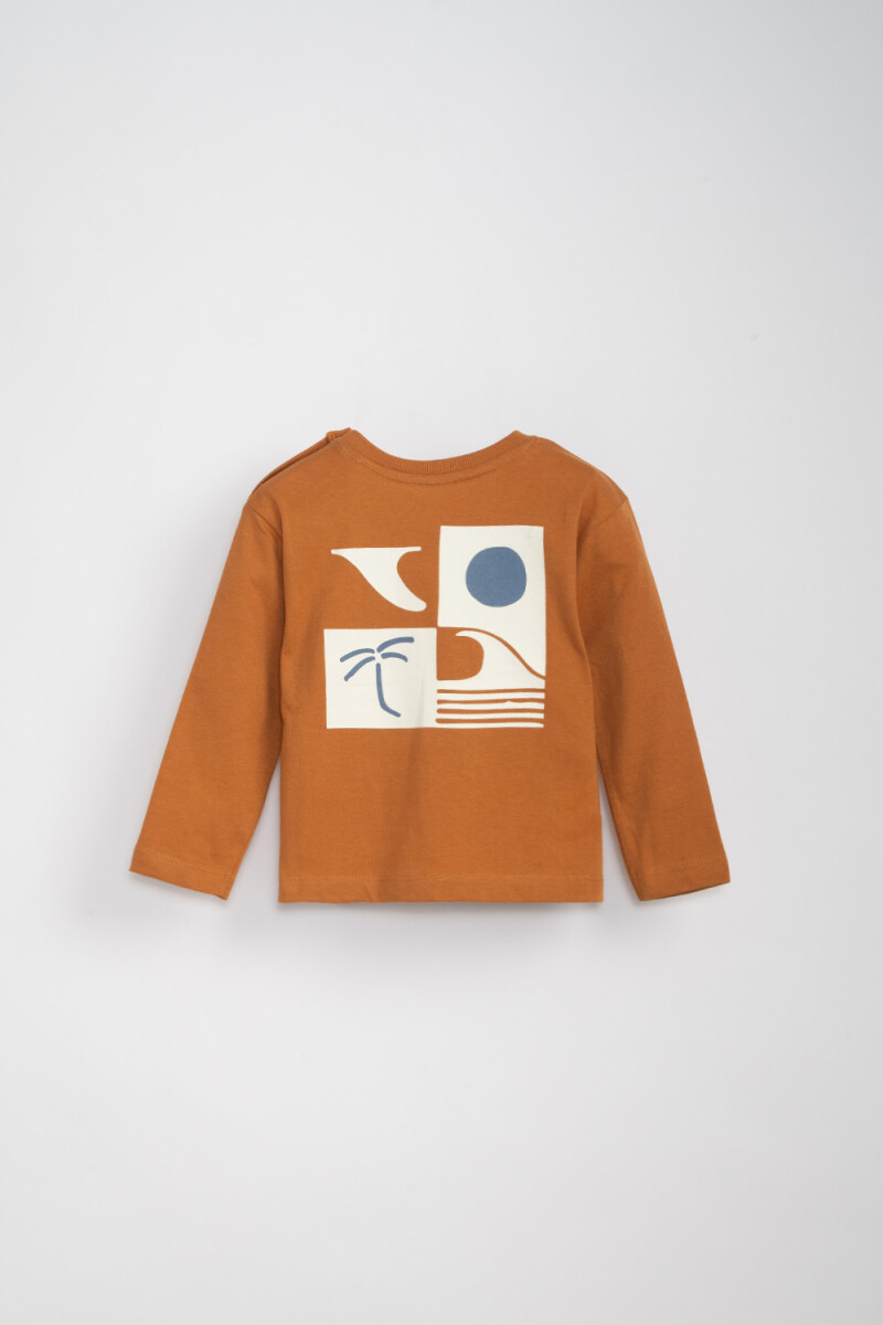 Remera estampa Surf Curdo