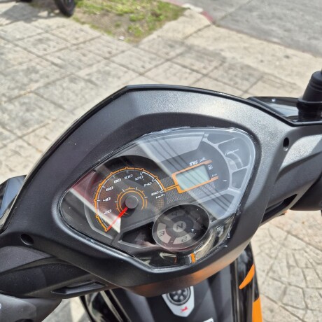 TVS Rock Z 125 Negro/Naranja