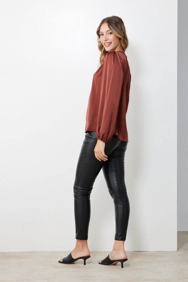 Blusa Satinada MARRON