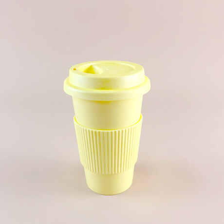 Vaso reutilizable con tapa y agarre de silicona Amarillo