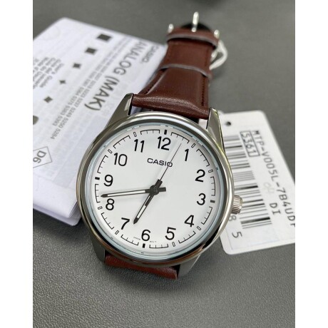 Reloj análogo Casio resistente al agua Reloj análogo Casio resistente al agua