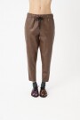 Pantalón slim fit Marron