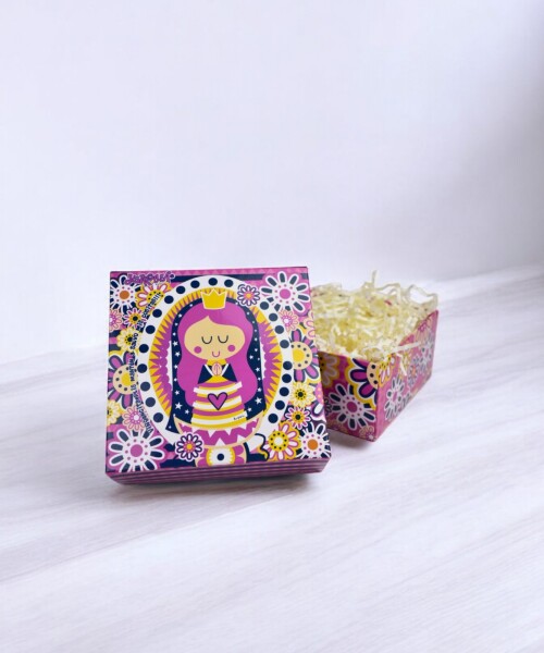 Caja laminada 04 - 12x12x6 cm SURTIDO FANTASIA
