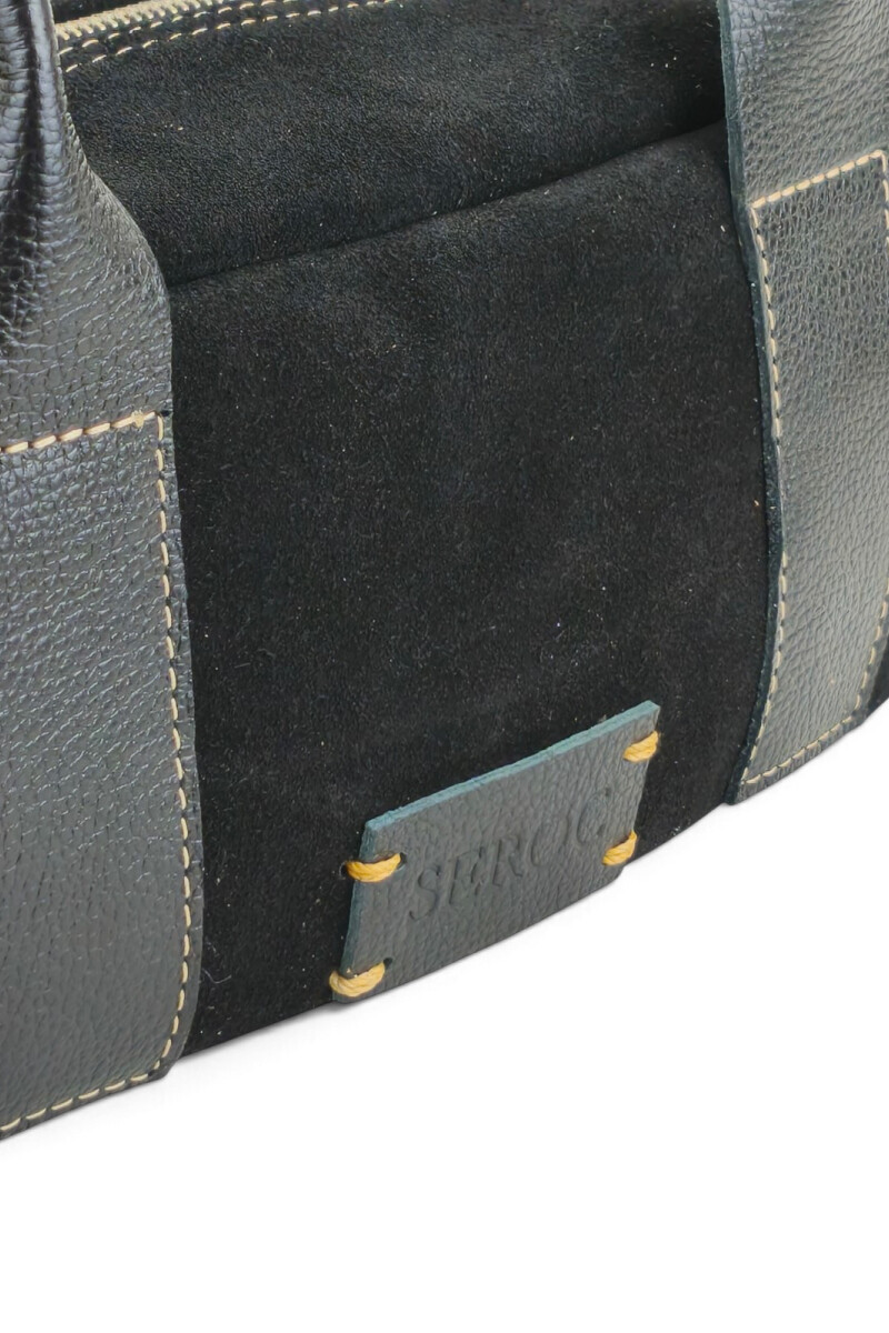 Cartera Baguette en cuero con gamuza Negro