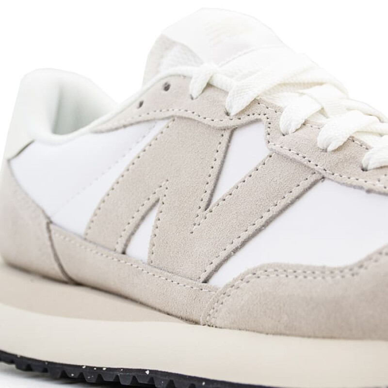 Championes New Balance Lifestyle de Hombre - MS237SE Beige-blanco