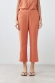 Pantalón de lino con efecto desflecado durazno