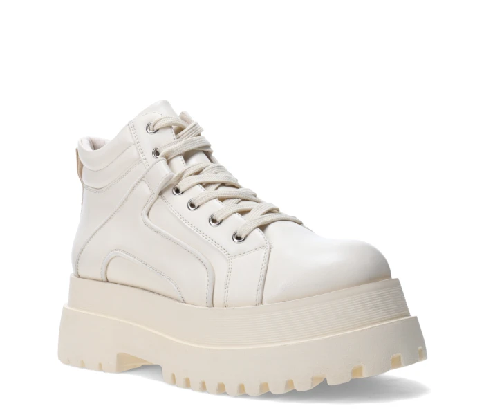 Bota KLYPPER acordonada Beige